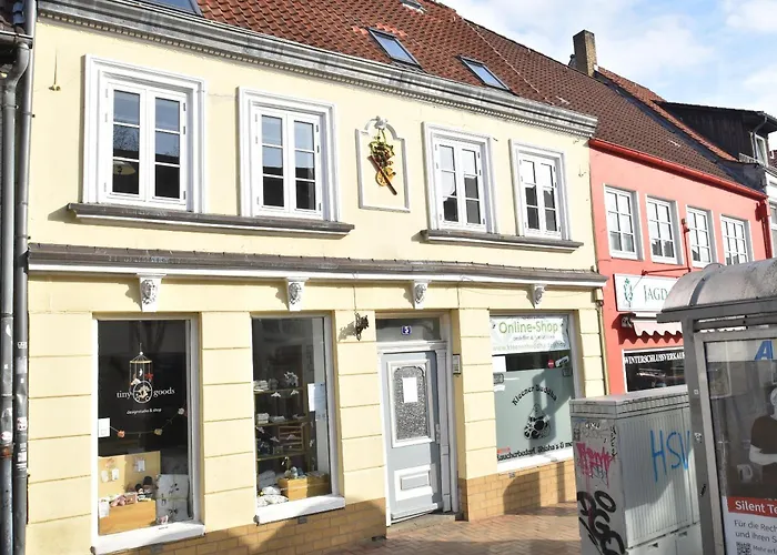 Fewo1846 - Hafen-Butze - Komfortable Wohnung In Historischem Gebaeude Im Stadtzentrum