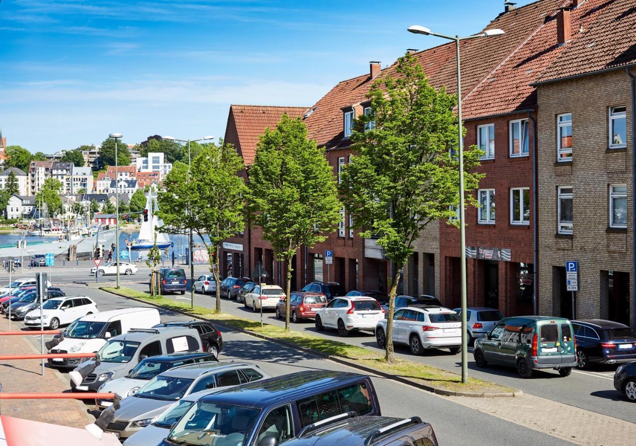 Apartment Fewo1846 - Hafen-butze - Komfortable In Historischem Gebaeude Im Stadtzentrum